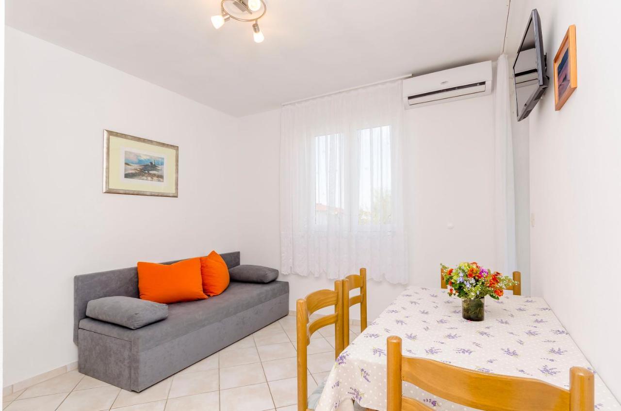 Apartments Mate Trogir Ngoại thất bức ảnh
