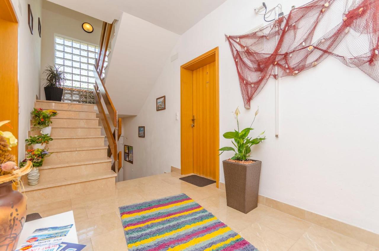 Apartments Mate Trogir Ngoại thất bức ảnh