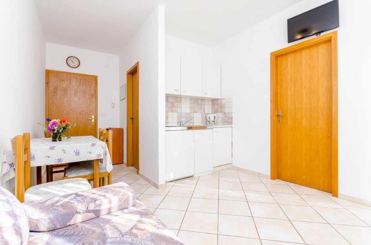 Apartments Mate Trogir Ngoại thất bức ảnh